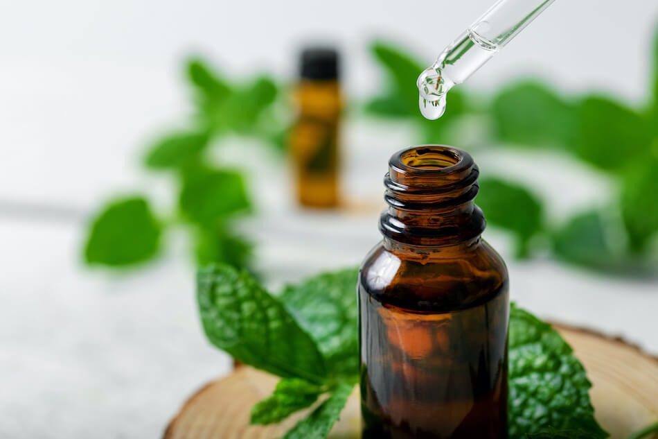 7 Common Uses for Wholesale Essential Oils