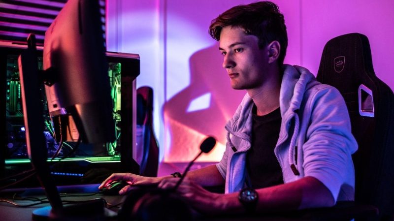 Games : A World of Games, Gaming, and Entertainment