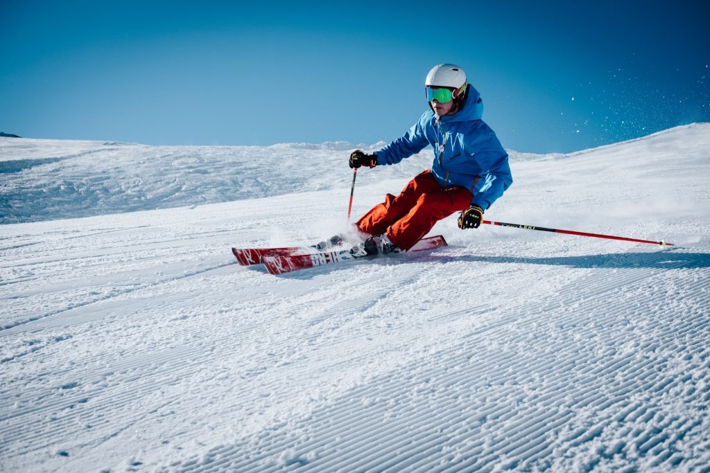 Weekend Skiing: Staying Fit After the Holidays