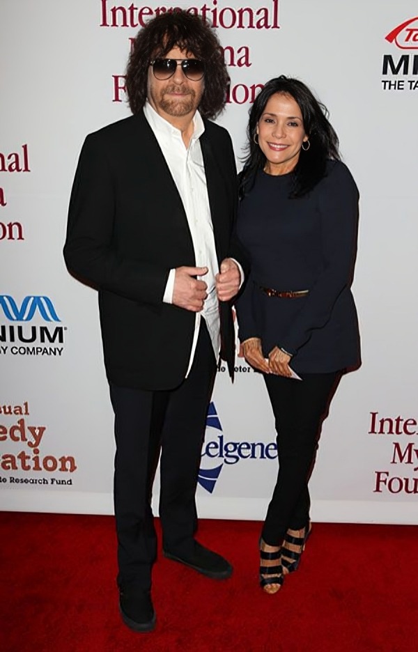 Who is Camelia Kath? Full Biography 2024