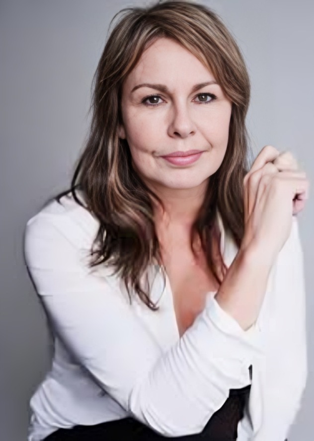 Julie Graham: Shocking Secrets of a British TV Star