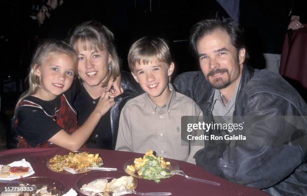 What is Emily Osment Net worth? Her Earning Sources 2024