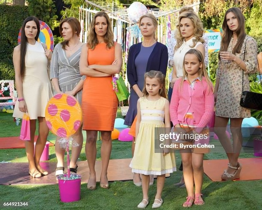 Who is Lindsey Gort? Full Biography 2024