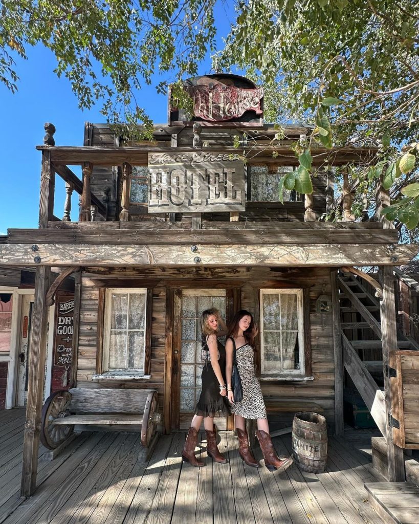 Who is Grace Kaufman? Full Biography 2024