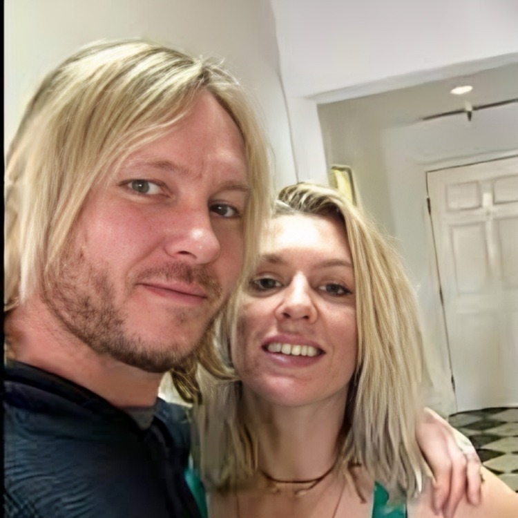 Who is Hannah Gibson? Full Biography 2024