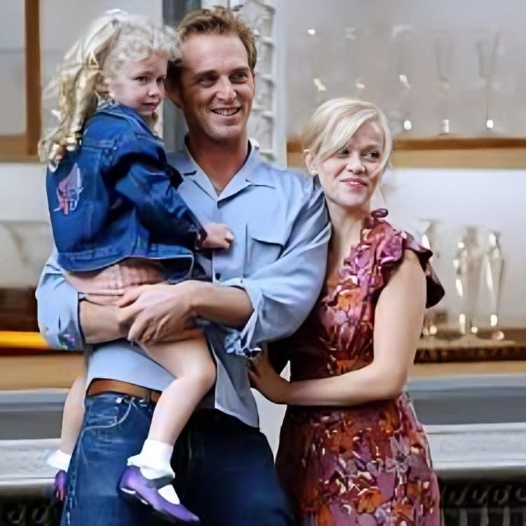 What Is Josh Lucas Net Worth? His Earning Sources 2024