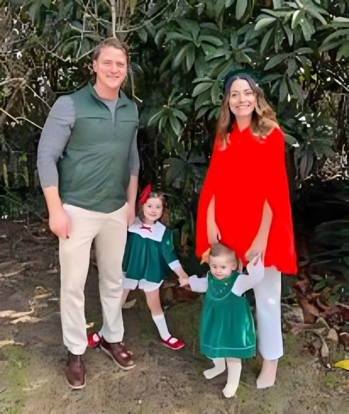 What is Heather Thomas Net Worth? Her Earning Sources 2024