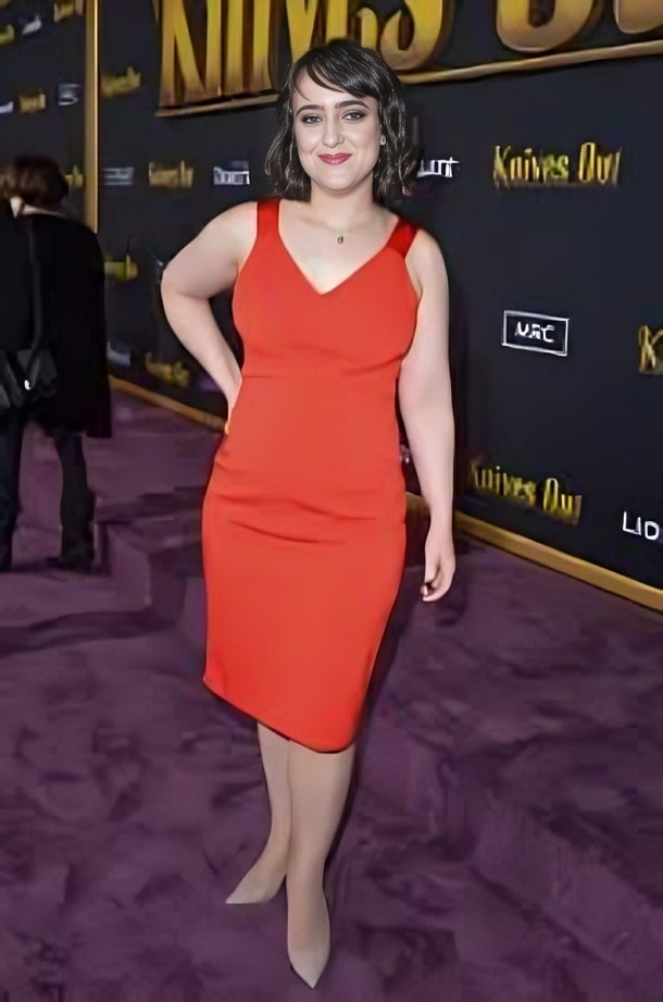 What is Mara Wilson Net Worth? Her Earning Sources 2024