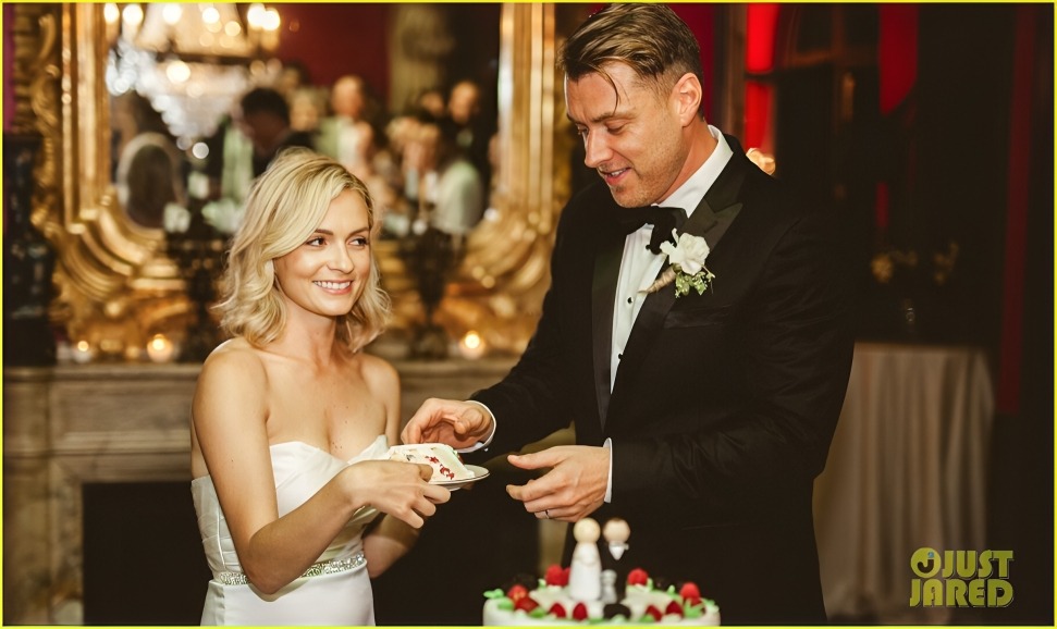 Who is Lindsey Gort? Full Biography 2024