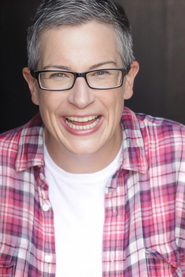 Abby McEnany: Meet the Talented American Writer and Comedian