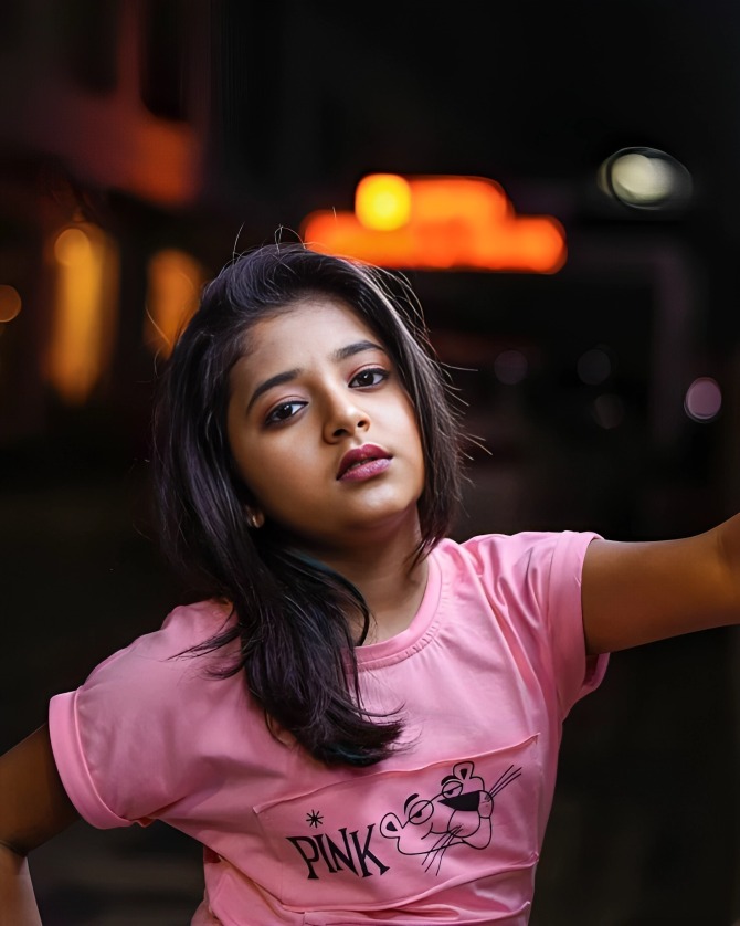 Rashi Shinde Age: Revealing the Influencer’s Real Age