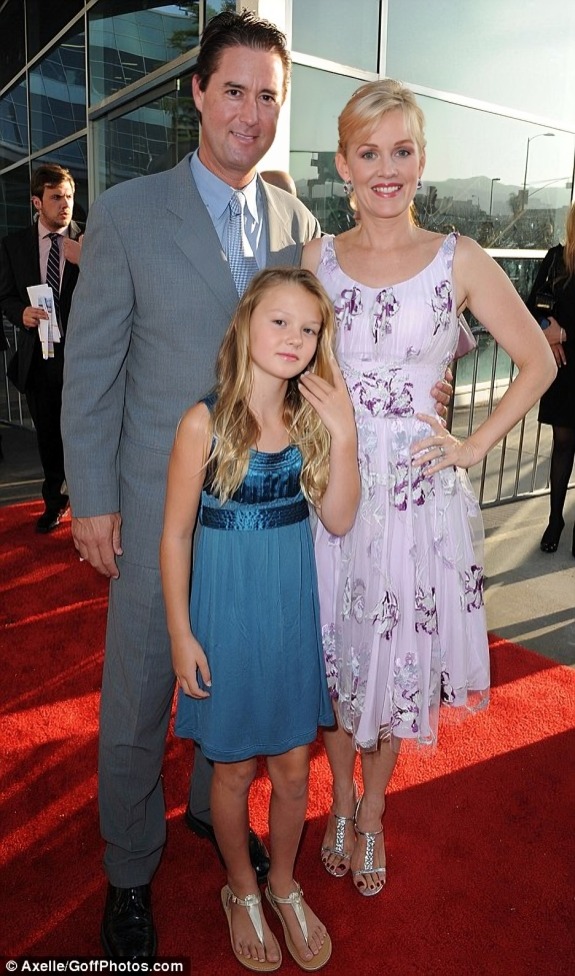 James Patrick Huggins: Meet Penelope Ann Miller's Husband