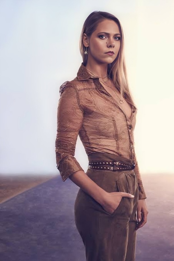 Lily Cowles: Everything You Need to Know About the Actress