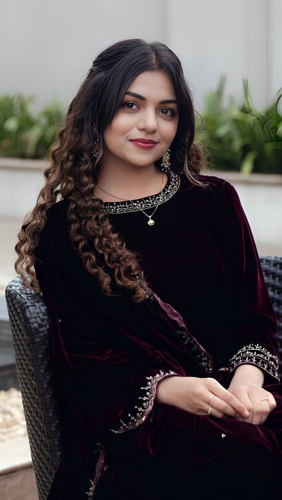 Hansika Krishna Age: YouTuber & Ahaana Krishna’s Sister