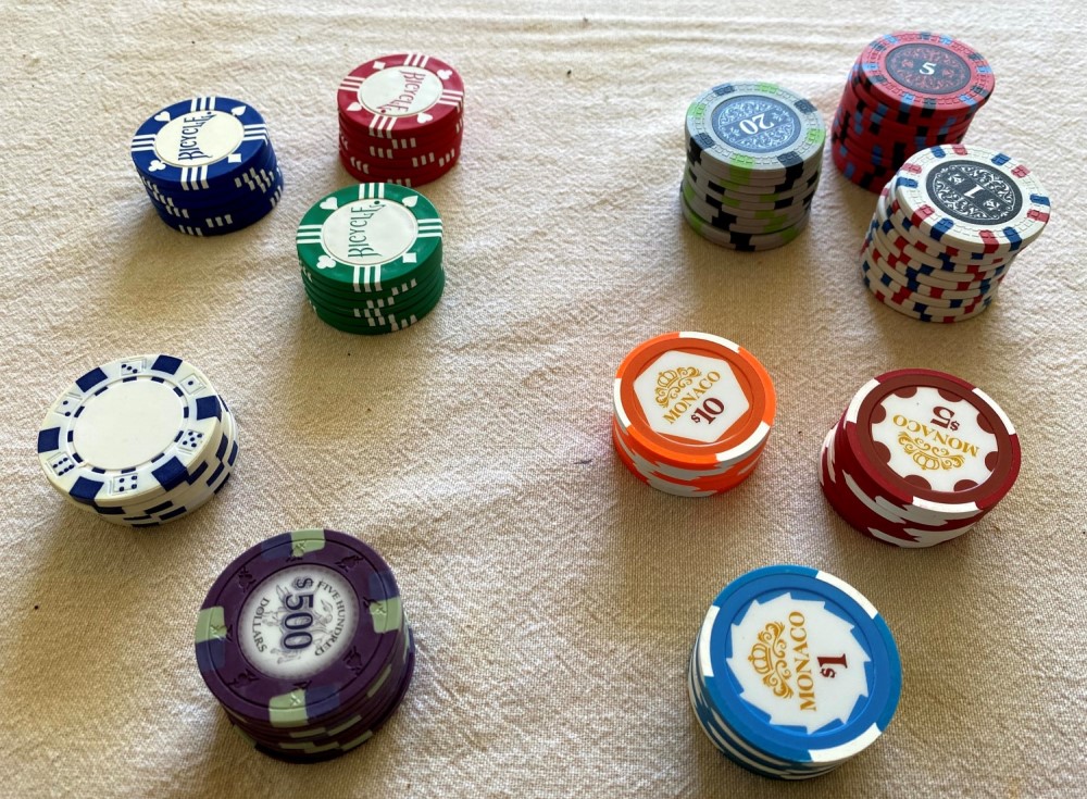 How Many Chips Will You Need? Selecting The Right Sets For Your Games