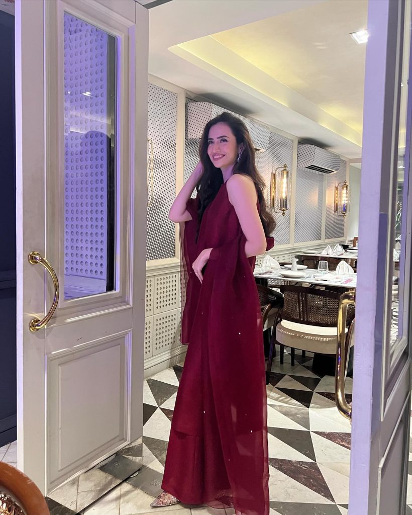 Sana Javed Age