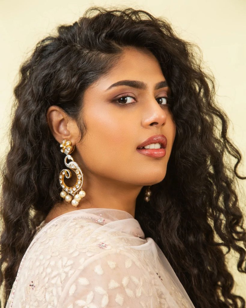 Faria Abdullah: Rising Star of Indian Cinema