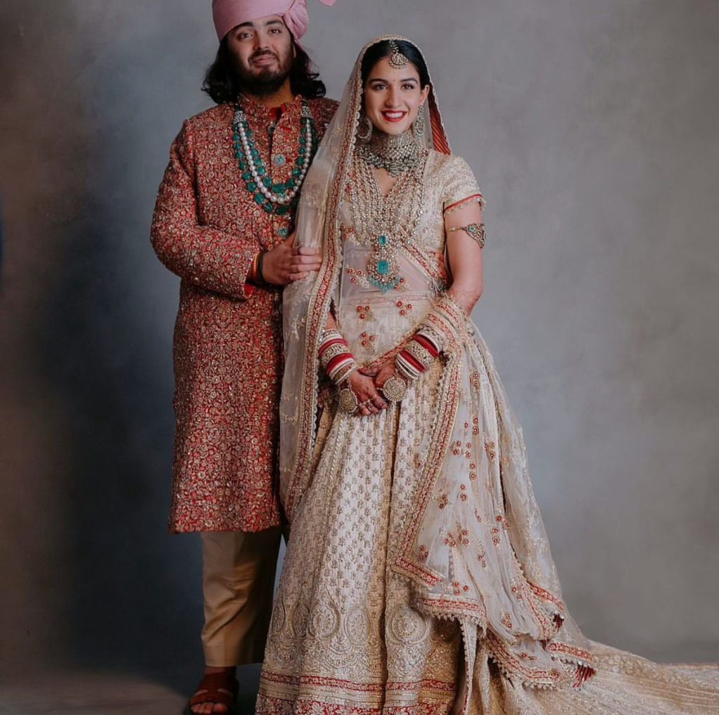 Anant Ambani Wife Age