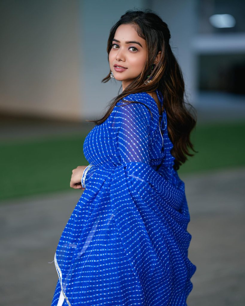 Manisha Rani height in feet