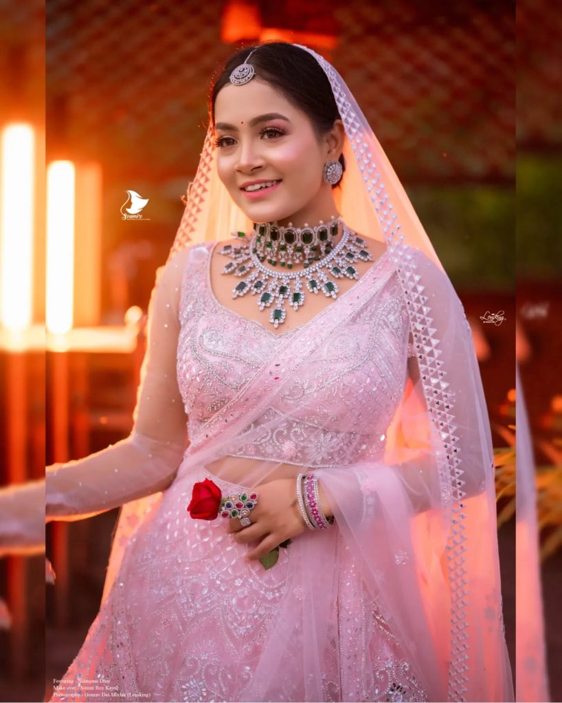 Nilanjana Dhar height