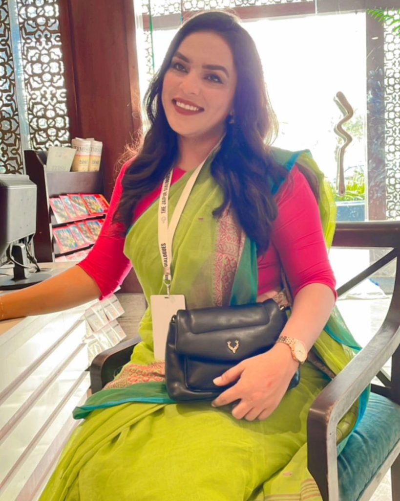 Nazia Elahi Khan age