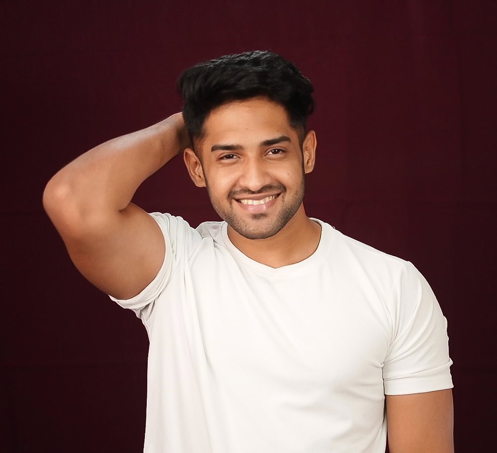 Thugesh Height: How Tall Is the TV Show Star Thugesh Height: How Tall Is the TV Show Star