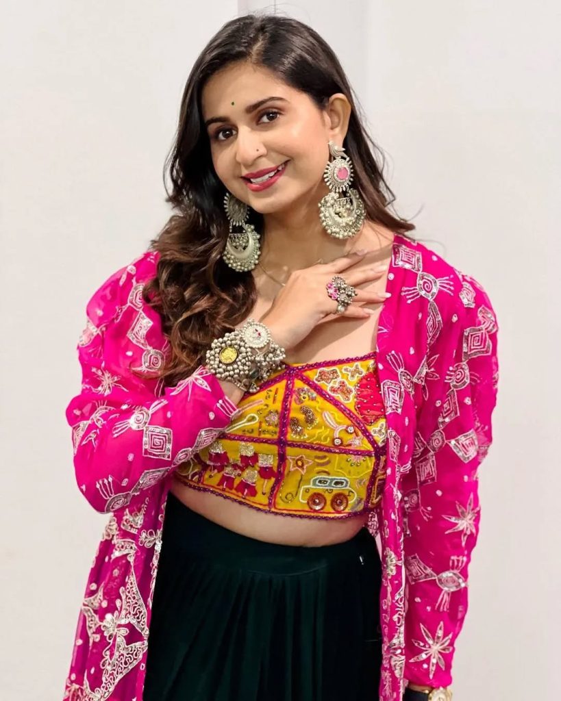 Kinjal Dave Net Worth