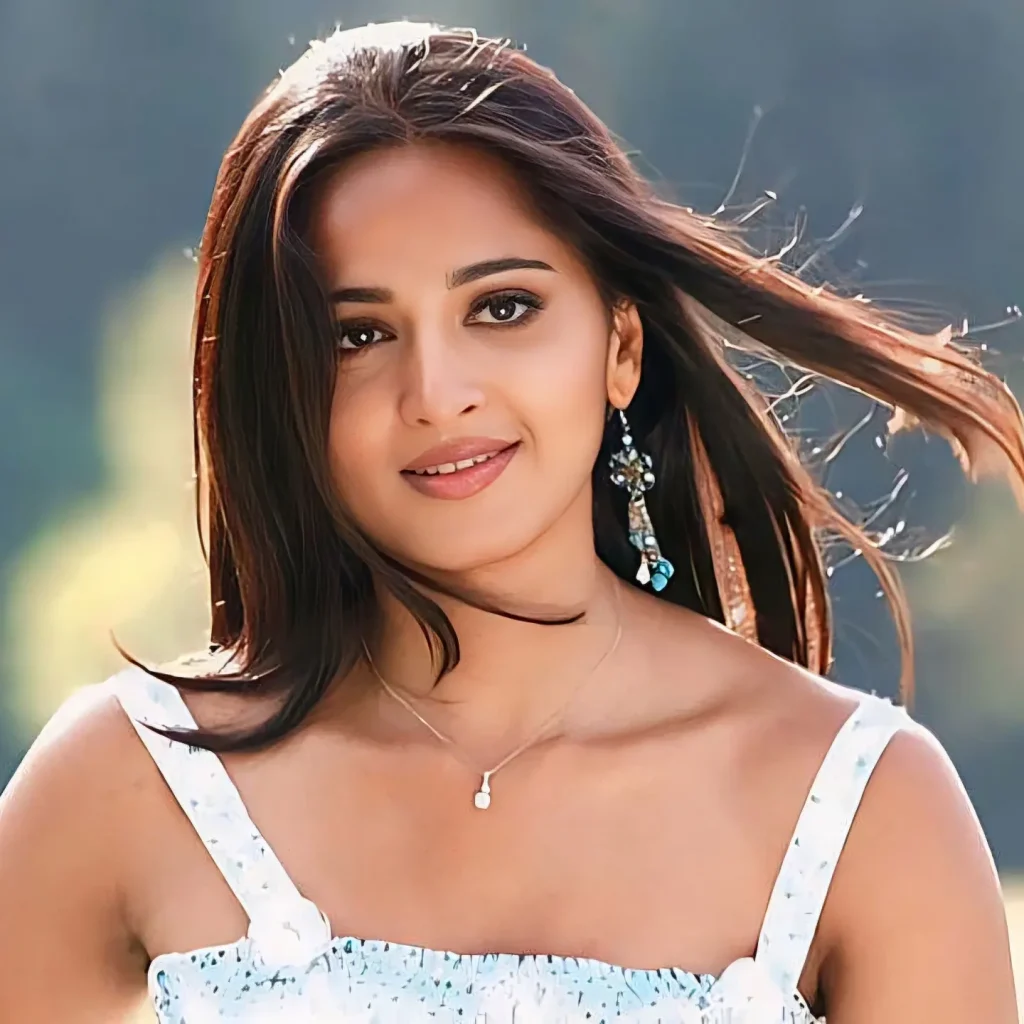 Anushka Shetty Height: How Tall is the Indian Actress Anushka Shetty Height: How Tall is the Indian Actress