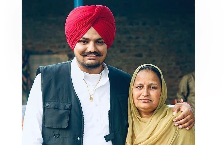 Sidhu Moose Wala Mother Age: Find Out the Latest Info Sidhu Moose Wala Mother Age: Find Out the Latest Info