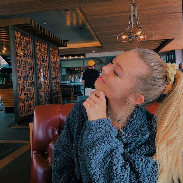 Hailey Sigmond Discover Her Amazing Story